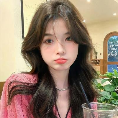 最近，我的妹妹有点怪